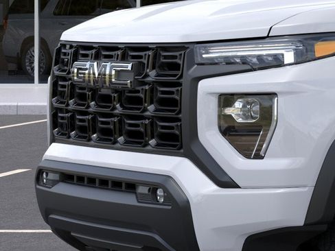 New 2026 GMC Canyon Elevation w/ Convenience Package RWD image 45