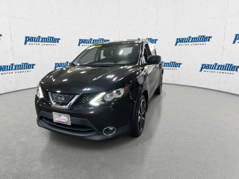 Used 2018 Nissan Rogue Sport SL w/ SL Premium Package AWD/4WD image 4