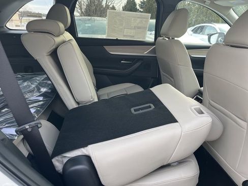 New 2026 MAZDA CX-90 Plug-In Hybrid w/ Preferred image 17