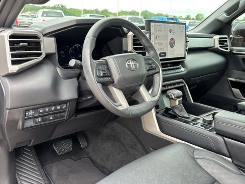 Used 2025 Toyota Tundra Limited w/ Power Package AWD/4WD image 11