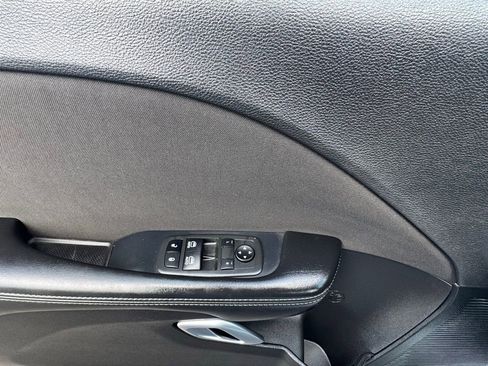 Used 2022 Dodge Challenger R/T w/ Blacktop Package image 22