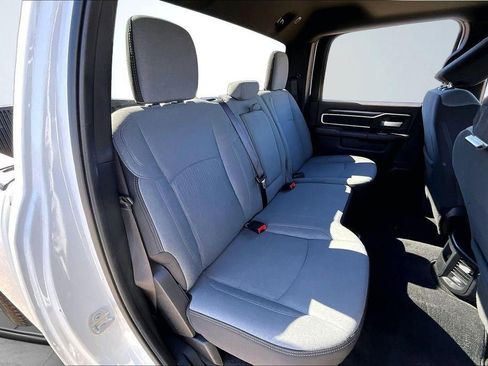 Used 2024 RAM 2500 Big Horn image 28