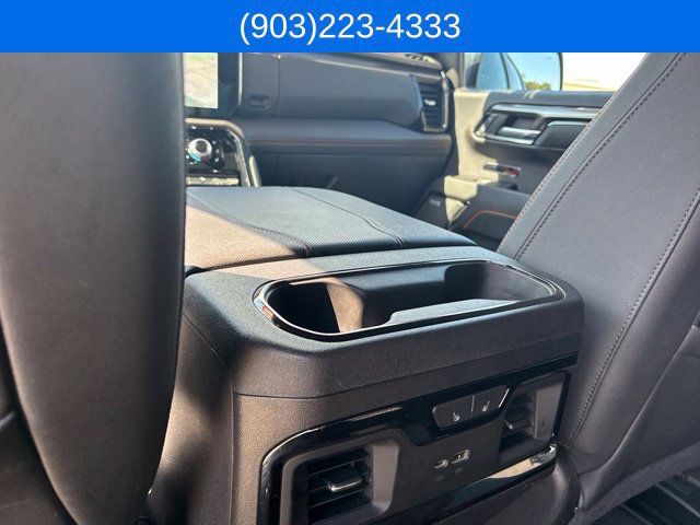 Used 2023 GMC Sierra 1500 AT4 w/ Technology Package AWD/4WD image 41