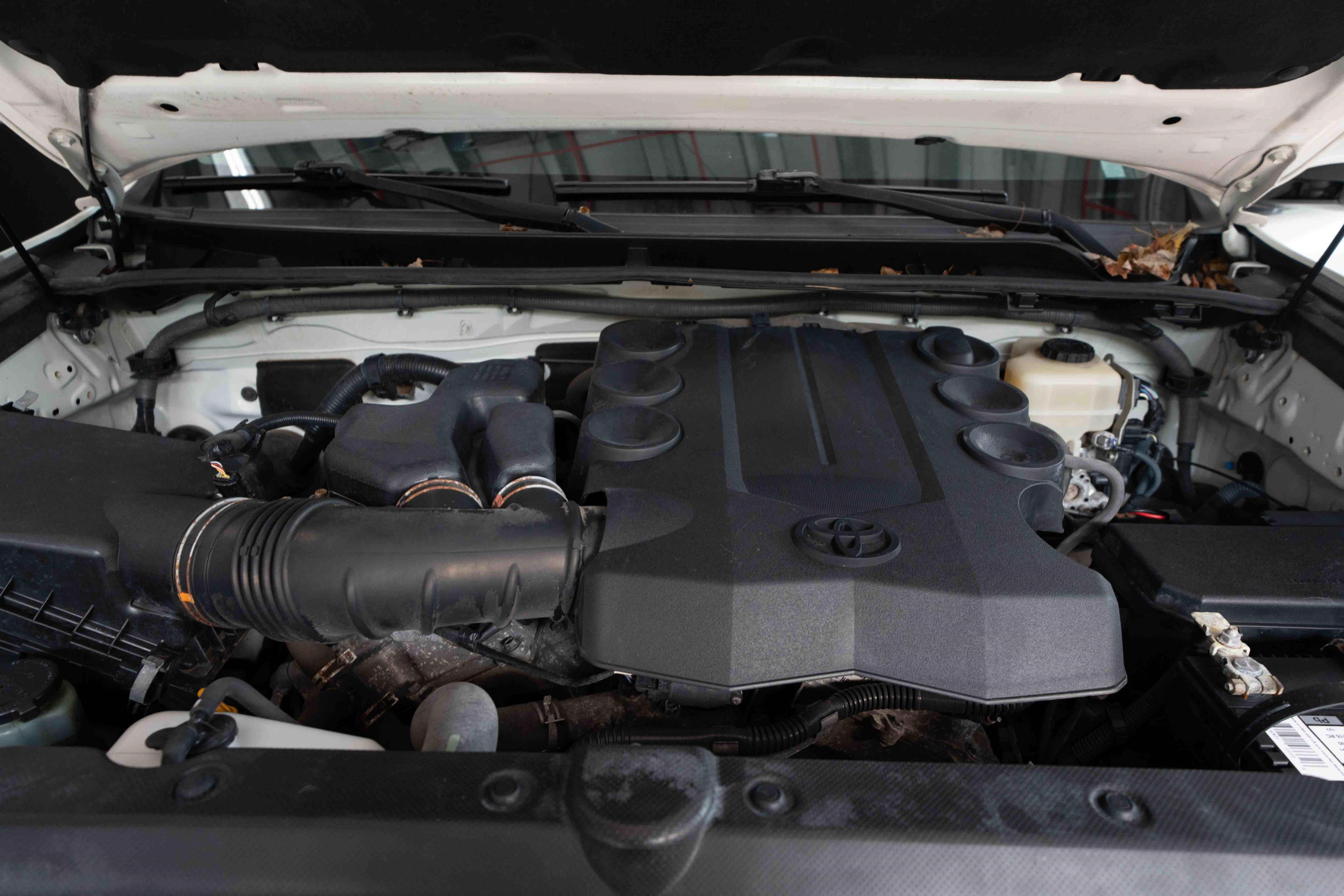 Used 2015 Toyota 4Runner Limited AWD/4WD image 31