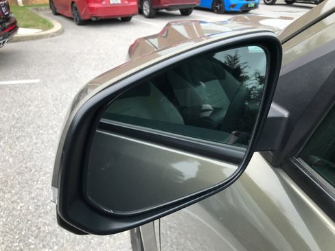 Certified 2024 Toyota Tacoma TRD Sport w/ TRD Sport Upgrade Package image 10