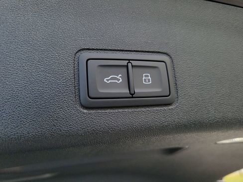 New 2026 Audi Q3 quattro 2.0T image 31