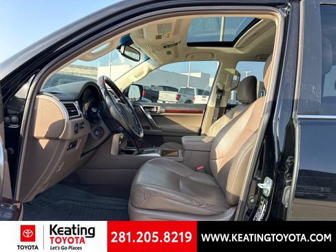 Used 2018 Lexus GX 460 Premium w/ Premium Package AWD/4WD image 14