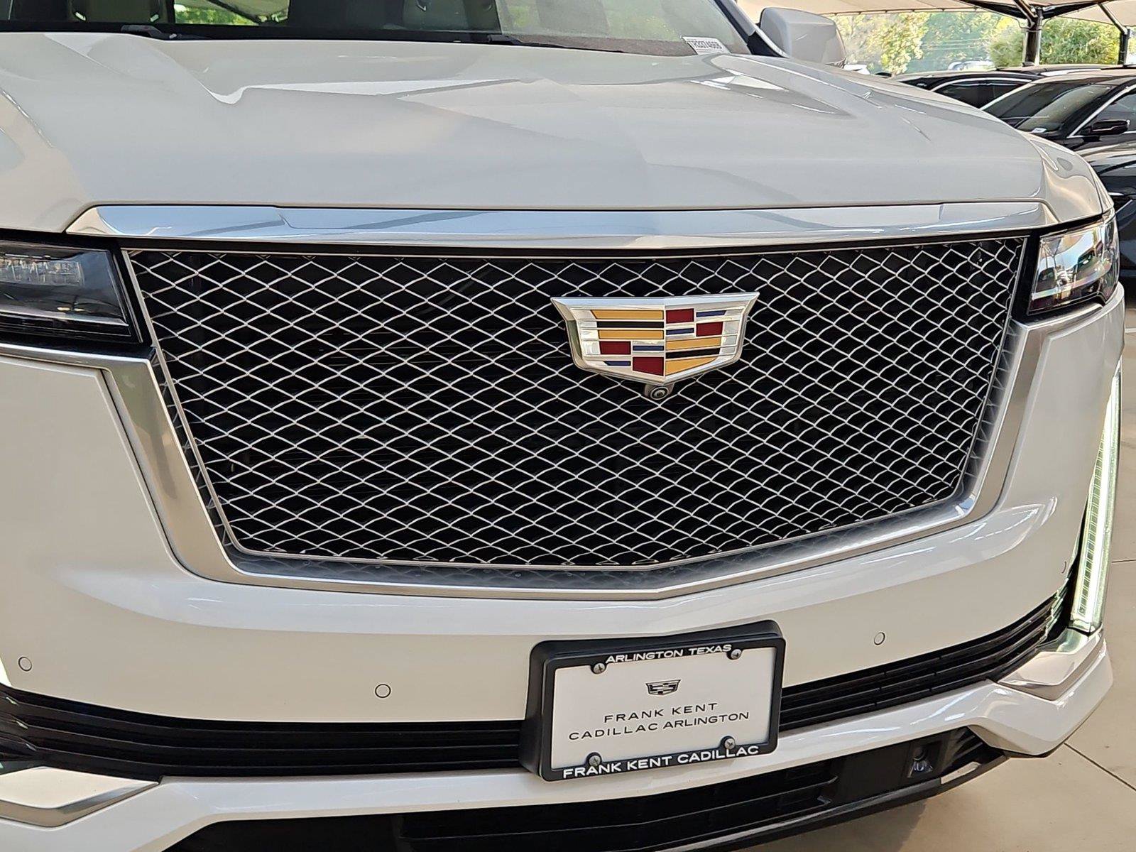 Used 2022 Cadillac Escalade ESV Premium Luxury Platinum AWD/4WD image 6