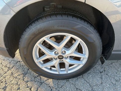 Used 2024 Ford Edge SEL image 15