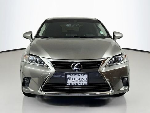 Used 2017 Lexus CT 200h FWD image 2