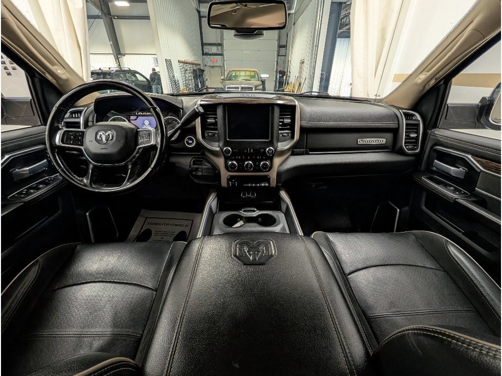 Used 2021 RAM 3500 Laramie AWD/4WD image 11