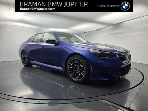 New 2027 BMW M5 w/ Carbon Package AWD/4WD image 1