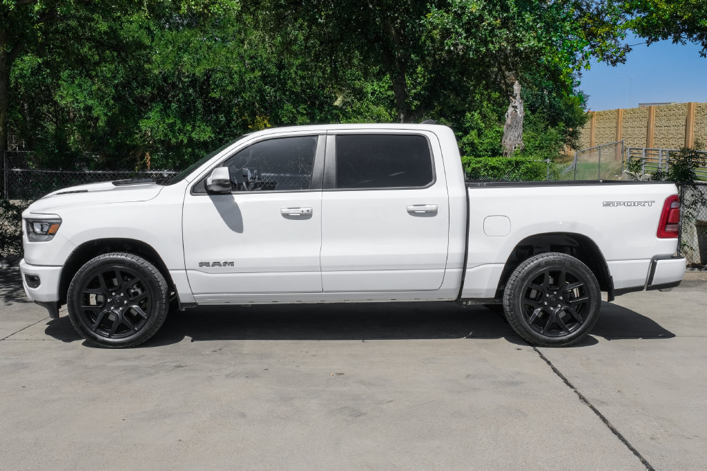 Used 2023 RAM 1500 Laramie AWD/4WD image 20