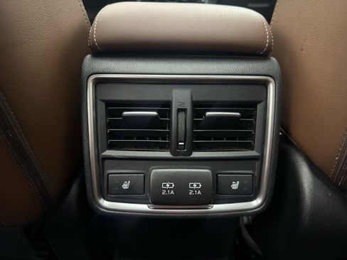 Used 2020 Subaru Forester Touring w/ Popular Package #2 image 17