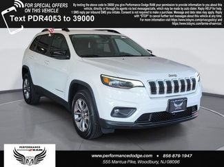 Used 2022 Jeep Cherokee Latitude Lux w/ Mopar Interior Package video 1