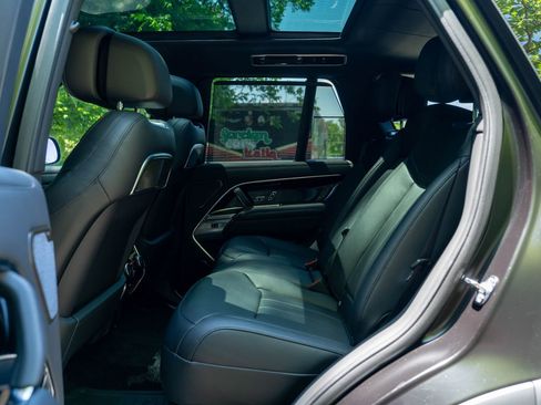 Used 2025 Land Rover Range Rover Autobiography AWD/4WD image 28