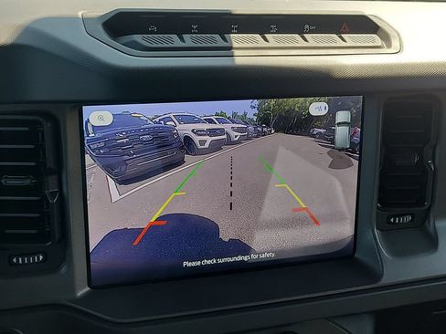 Certified 2025 Ford Bronco Badlands AWD/4WD image 20