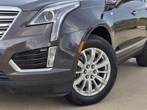Used 2017 Cadillac XT5 FWD w/ LPO, Wheel Lock Package image 5