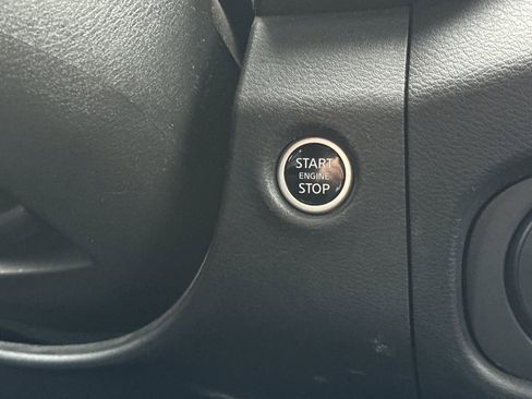 Used 2023 Nissan Frontier PRO-4X w/ Pro Convenience Package image 21