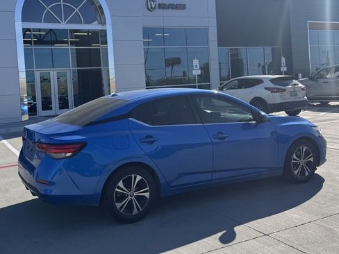 Used 2023 Nissan Sentra SV w/ Trunk Package image 3