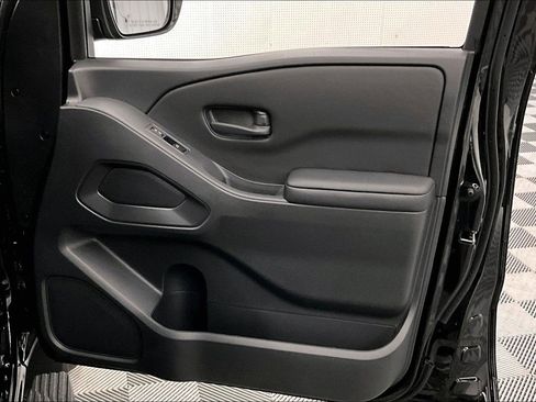 New 2026 Nissan Frontier SV w/ All-Weather Content Package AWD/4WD image 36