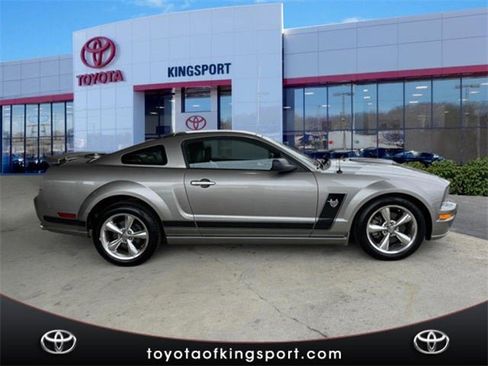 Used 2009 Ford Mustang GT Premium image 6