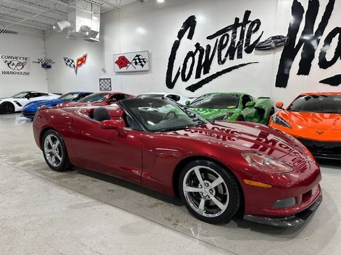 Used 2010 Chevrolet Corvette Convertible w/ Preferred Equipment Group RWD image 25