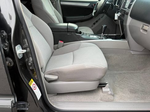 Used 2008 Toyota 4Runner SR5 image 75