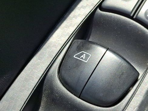Used 2021 Nissan Sentra SV FWD image 25