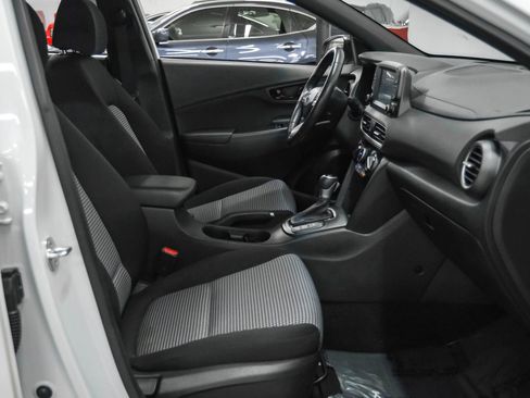 Used 2021 Hyundai Kona Night FWD image 23