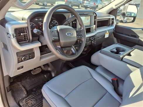 New 2026 Ford F250 XL image 10