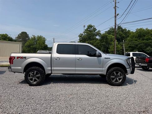 Used 2015 Ford F150 Lariat w/ Equipment Group 502A Luxury AWD/4WD image 8