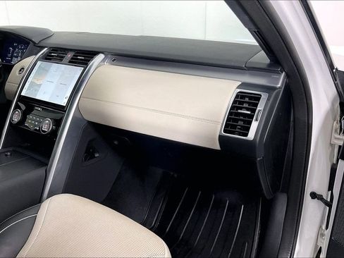 Used 2022 Land Rover Discovery S R-Dynamic AWD/4WD image 21