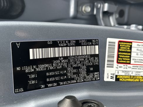 Used 2023 Toyota Highlander XLE FWD image 36
