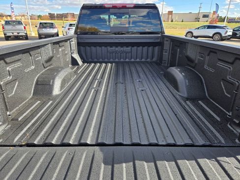 New 2026 GMC Sierra 3500 AT4 w/ Technology Package image 9