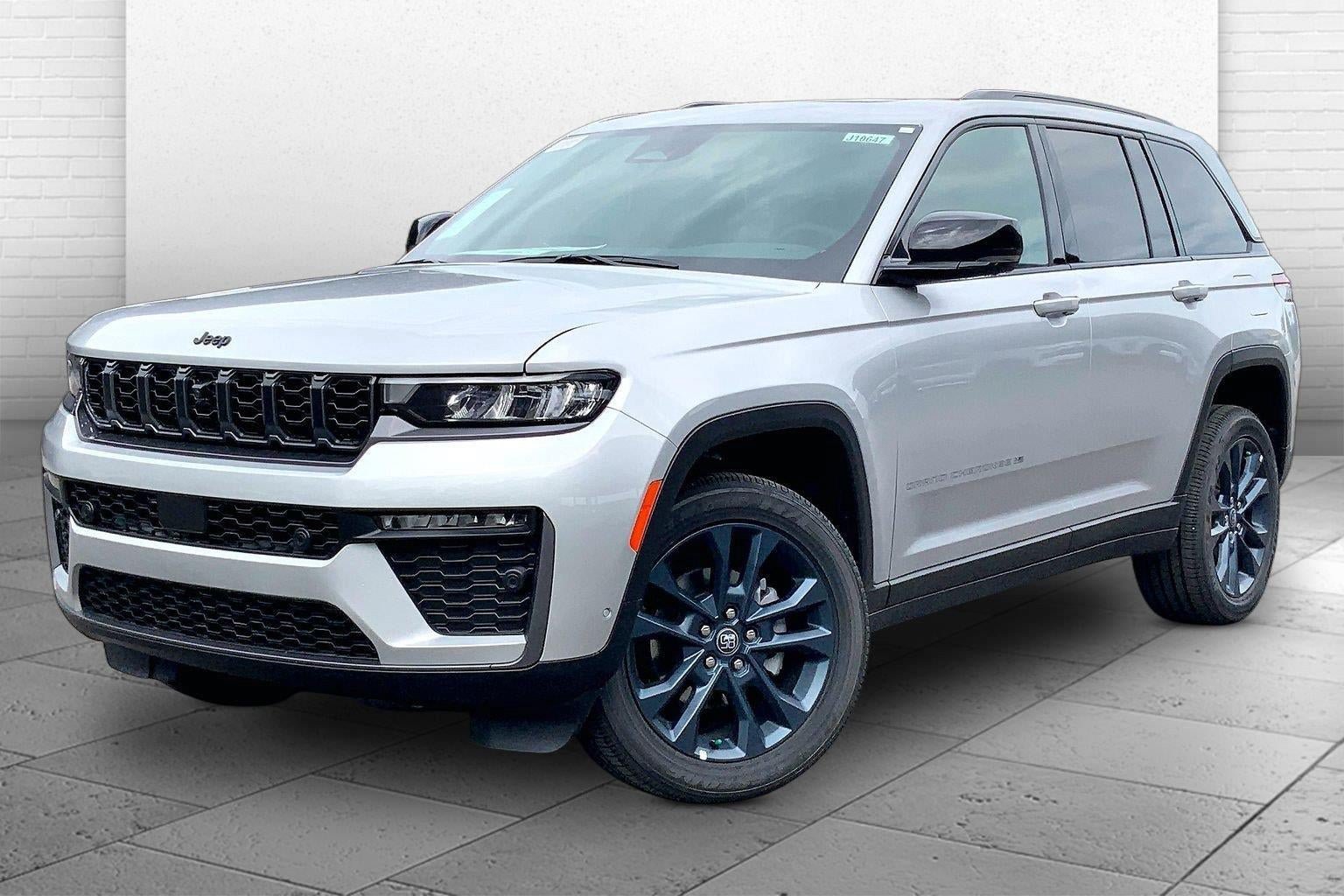 New 2026 Jeep Grand Cherokee Limited AWD/4WD image 2