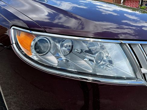 Used 2012 Lincoln MKZ AWD image 30