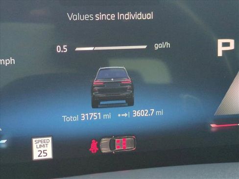 Certified 2025 BMW X7 M60i w/ Climate Comfort Package image 11