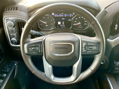 Used 2023 GMC Sierra 3500 Denali w/ Denali Ultimate Package image 39