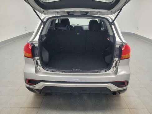 Used 2018 Mitsubishi Outlander Sport ES image 29