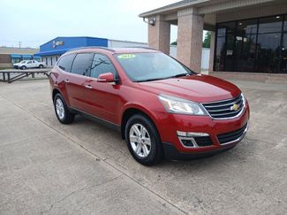 Used 2014 Chevrolet Traverse LT image 1