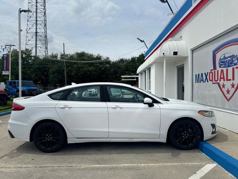 Used 2020 Ford Fusion SE w/ Equipment Group 151A FWD image 28