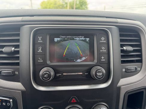 Used 2014 RAM 1500 Express AWD/4WD image 17