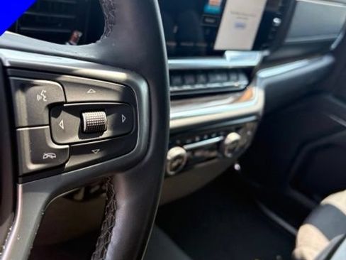 Used 2024 Chevrolet Silverado 1500 LT AWD/4WD image 16