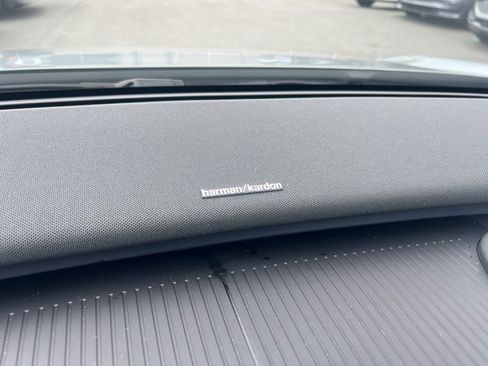 Used 2025 Volvo EX30 Ultra image 20