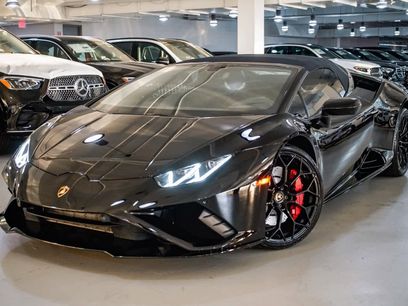 Used 2022 Lamborghini Huracan EVO