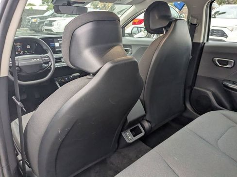 Used 2025 Kia K4 LXS image 22