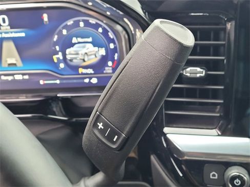 Used 2024 Chevrolet Silverado 1500 RST image 16