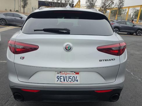 Used 2019 Alfa Romeo Stelvio Ti Sport w/ Quick Order Package 22S Sport AWD/4WD image 5