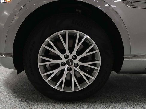 Used 2024 Genesis GV80 2.5T image 5